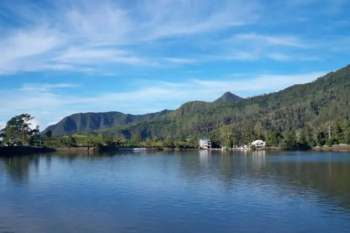 Sarangan Lake
